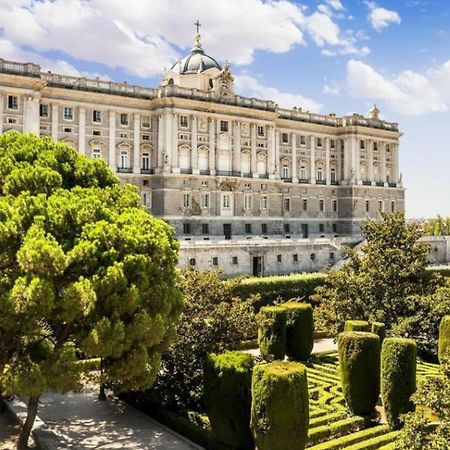 Abracadabra Suites Madrid Bagian luar foto