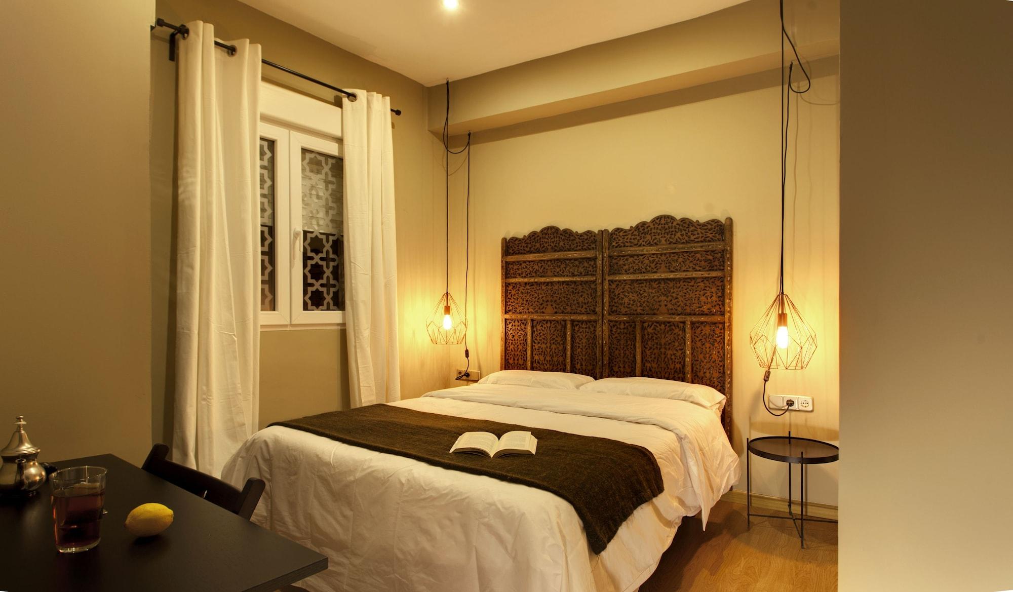 Abracadabra Suites Madrid Bagian luar foto