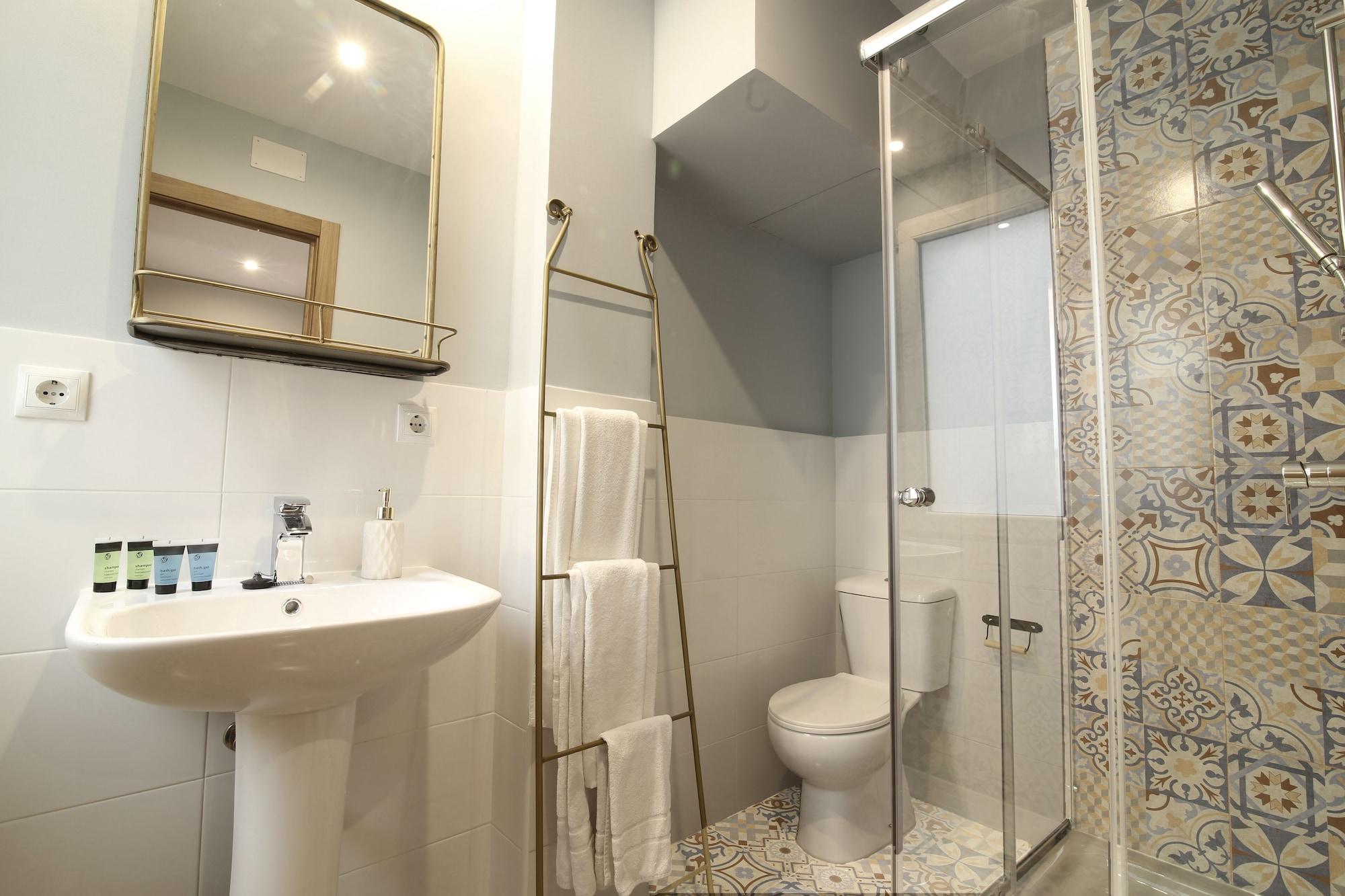 Abracadabra Suites Madrid Bagian luar foto