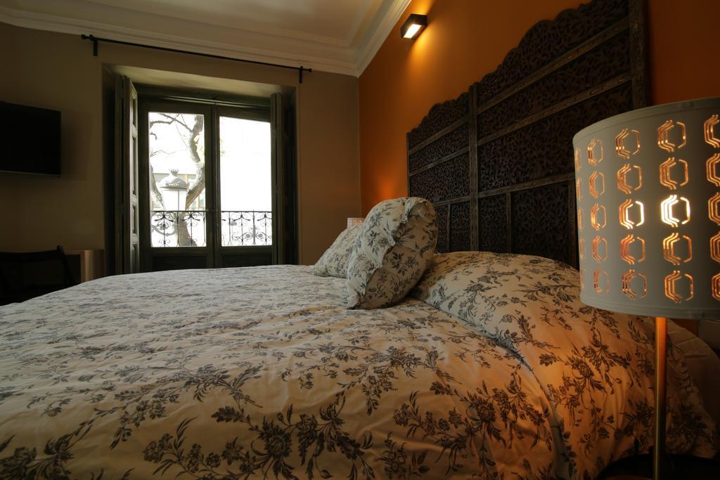Abracadabra Suites Madrid Ruang foto